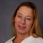 Portraet von Dr. med. vet. Petra Koelle, Oberaerztin Ernaehrungsberatung