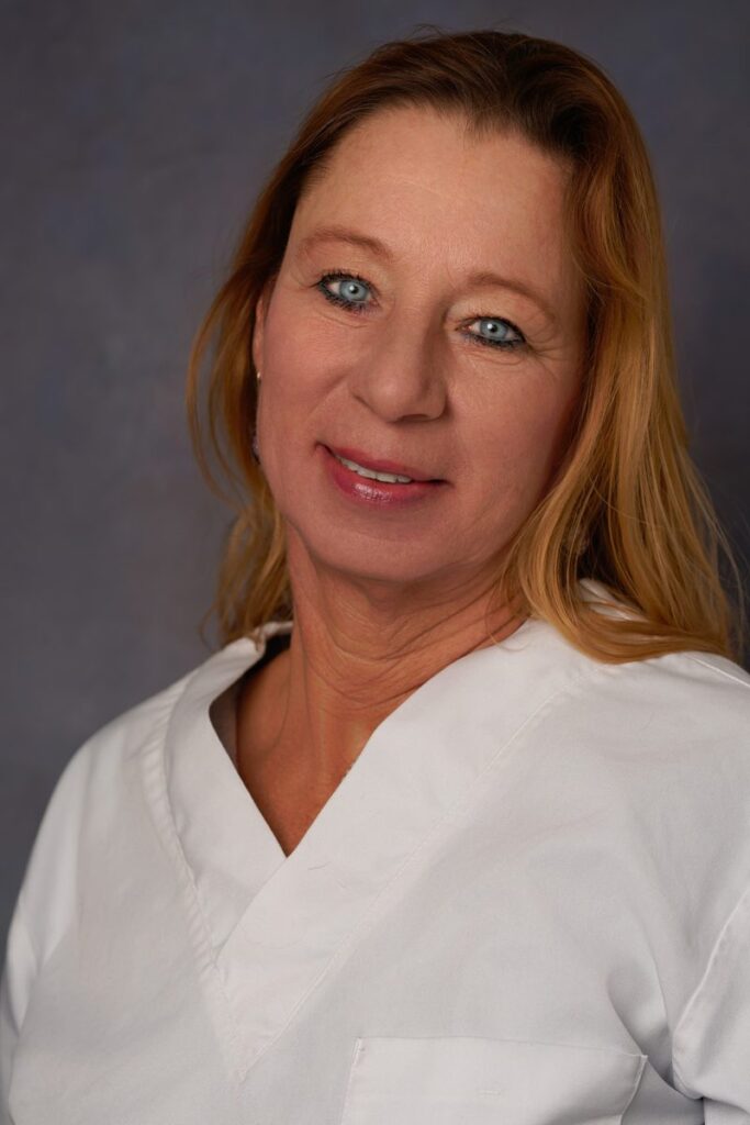 Portraet von Dr. med. vet. Petra Koelle, Oberaerztin Ernaehrungsberatung